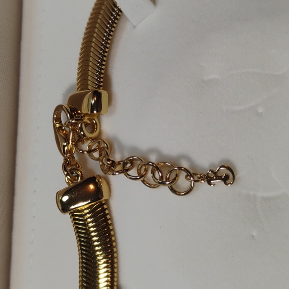 Burberrys Vintage Necklace Earrings Set RARE HARD TO FIND Amazing Condition - Picture 6 of 9